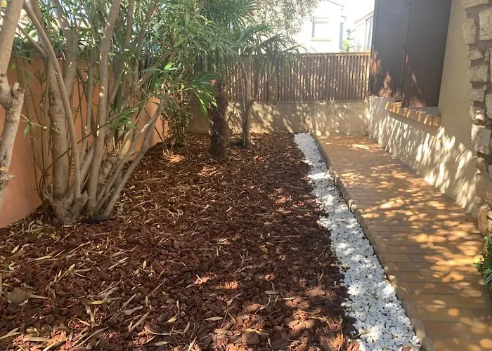 Holiday home Maison Cap Loriots *